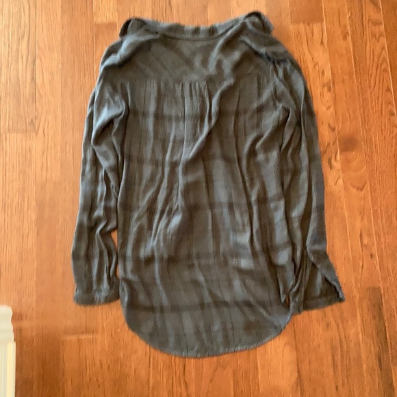 Cloth and Stone blue plaid shirt - Picture 4 of 5